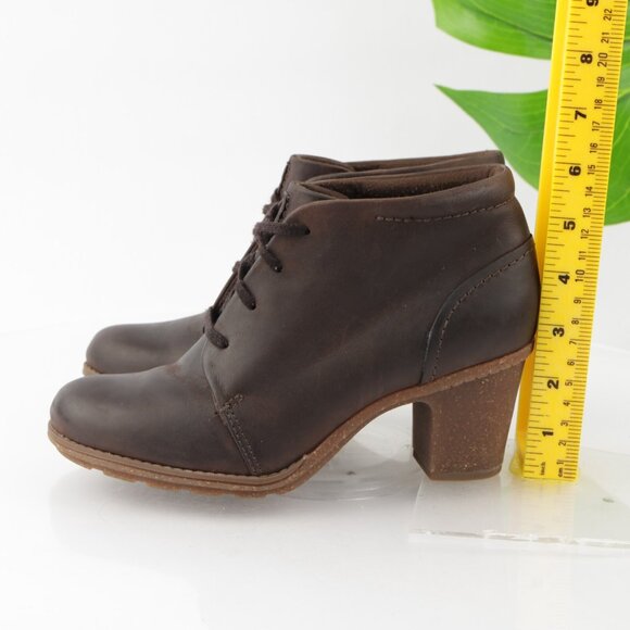 Clarks Womens Sashlin Sue Boot Size 6.5 Brown Leather Block Heel Lace Up Booties - Picture 5 of 11
